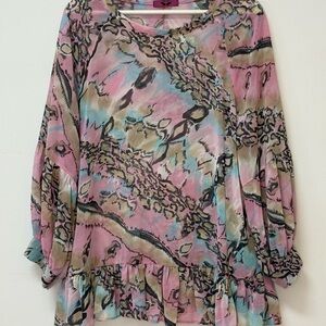 Chic Animal Print Blouse in Pink and Blue